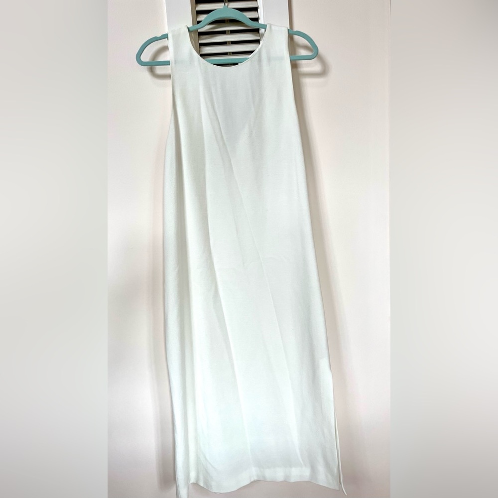 Long White theory dress size 12!